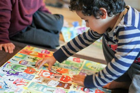 Alphablocks Giant Floor Puzzle - In The Playroom