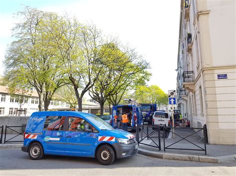 Faits Divers Mulhouse Un Feu De Poubelle Provoque Une Fuite De Gaz