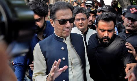 Court Suspends Ex Pm Khans Prison Sentence On Corruption Detention To