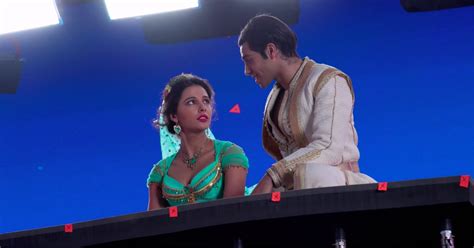 Behind-the-Scenes Filming Aladdin "A Whole New World" Video | POPSUGAR Entertainment