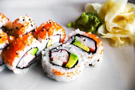 28 Popular Types of Sushi 🍣 A-to-Z (+Photos) - Butter N Thyme