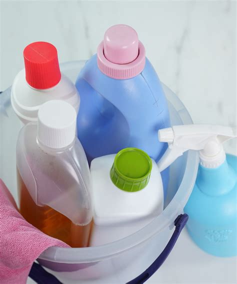 Bleach Vs Hydrogen Peroxide For Home Use Homes And Gardens