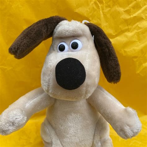 Vintage Gromit Born To Play Wallace And Gromit Plush Soft Toy Etsy