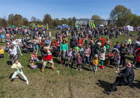 Majówka w Sopocie Tłumy w centrum miasta Zobaczcie co się działo i