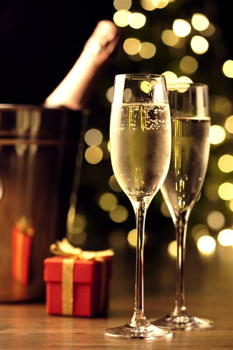 Rising demand for Bordeaux and Champagne ahead of Christmas