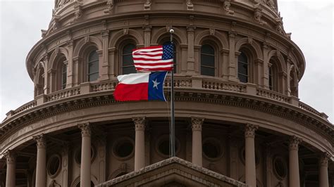 Texas Democrats Flee State In Effort To Block Gop Backed Voting Restrictions