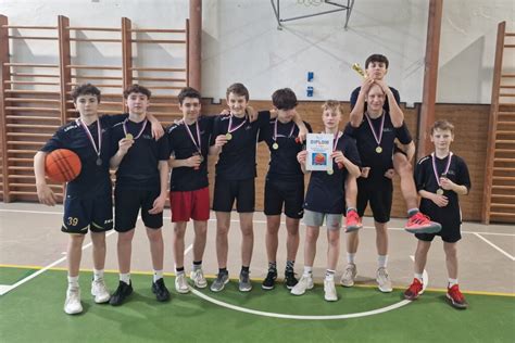 Naši basketbalisté zvítězili a míří dál GOA Orlová