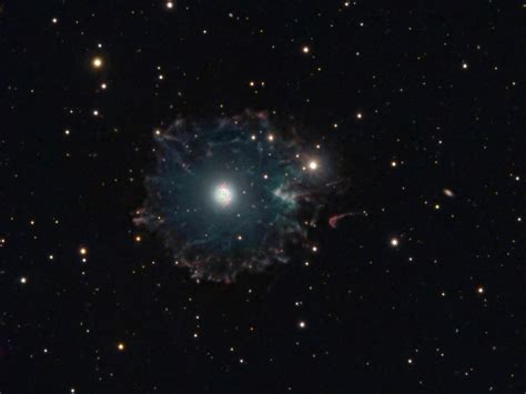 NGC 6543 Katzenaugennebel Spektrum Der Wissenschaft