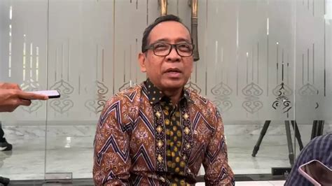 Profil Dan Sepak Terjang Pratikno Yang Diklaim Sebagai Calon Menteri