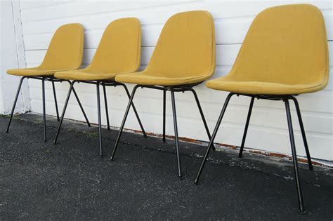 Herman Miller Mid Century Modern Wire Mesh Dining Chairs 1493 Etsy