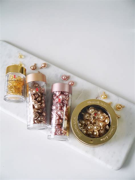 Product Review: Elizabeth Arden Ceramide Capsules - Solo Lisa