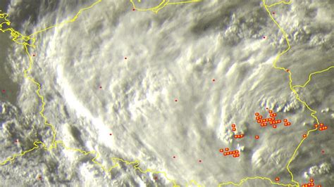 Gdzie Jest Burza Burze W Polsce W Sobot Lipca Sprawd Gdzie Jest