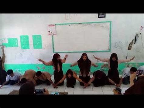 Praktek Tari Saman Kelas 10 IPS 1 YouTube