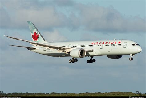 C FGDT Air Canada Boeing 787 9 Dreamliner Photo By Peter Williamson