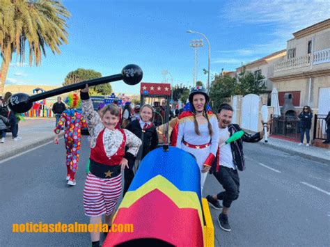 Hu Rcal Se Echa A La Calle Para Celebrar El Carnaval Noticias De Almeria