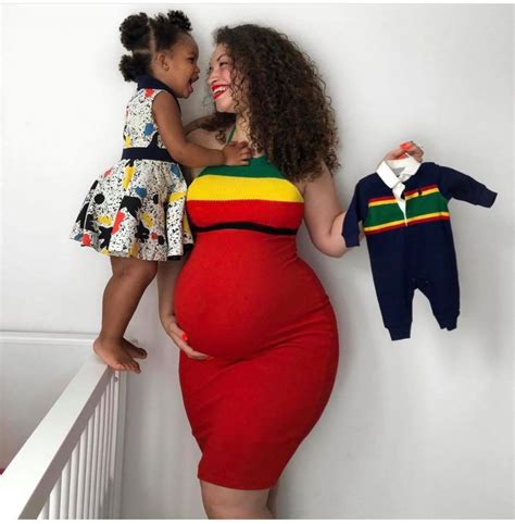 Photos 23 Most Beautiful Pregnancy Bump Ever Seen On Social Media­ Dutable