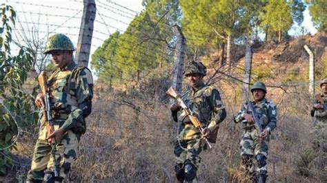 Bsf Jawan Shoots Himself In Jammu And Kashmirs Rajouri Latest News India Hindustan Times