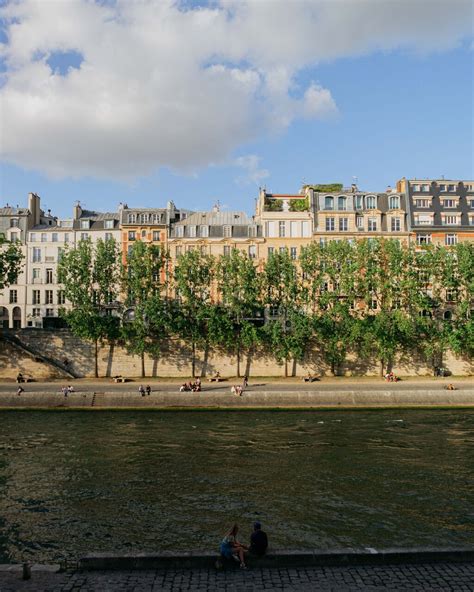 Ile Saint-Louis Paris: Discover 5 Hotels and 50 Restaurants in Paris, France - Tripadvisor