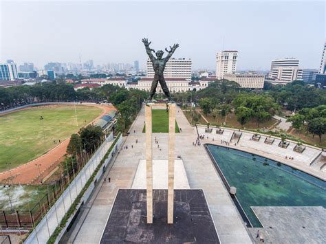 Taman Favorit Fakta Menarik Mengenai Lapangan Banteng