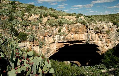 CARLSBAD CAVERNS