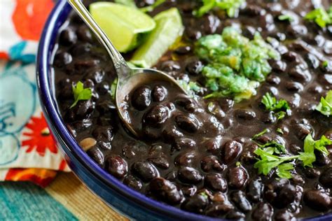 Instant Pot Cuban Black Beans Recipe | Latina Mom Meals