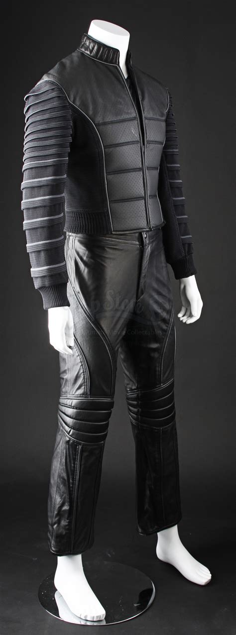 Jet Lis Black Leather Costume Prop Store Ultimate Movie Collectables