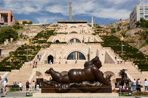 View Of The Fernando Botero Scuplture In Front Of The Cafesjian Center