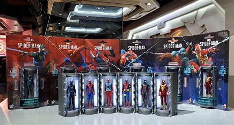 Hot Toys MINIATURE COLLECTIBLE SET SPIDER MAN ARMORY VGMC008