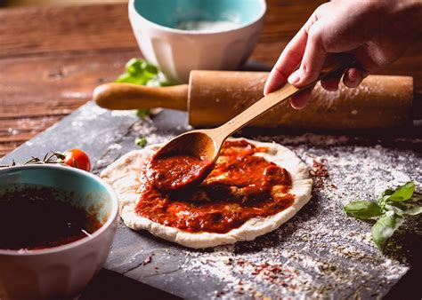 Salsa para pizza con tomate y cebolla la receta más fácil y rápida