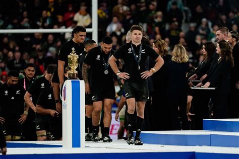 Confermato Beauden Barrett giocherà altri 4 anni con gli All Blacks