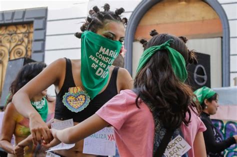 Marcha Puebla Hoy Oleada Verde Exige Legislar A Favor Del Aborto E