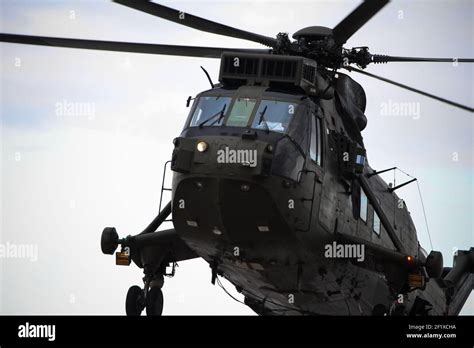 Royal Marines Commando Hi Res Stock Photography And Images Alamy