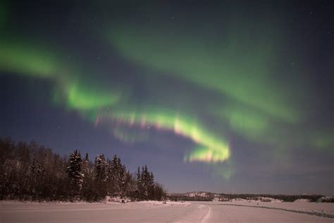 Yellowknife Canada Northern Lights Best Time To See Shelly Lighting