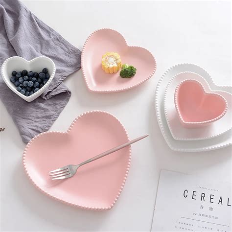 Frosted Ceramic Tableware Breakfast Plate Love Heart Dish Heart Shaped