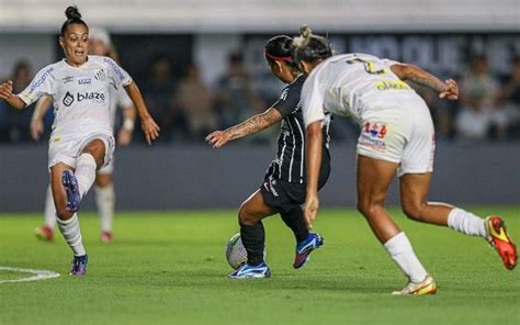 Tamires Entra Para Definir A Vit Ria Do Corinthians No