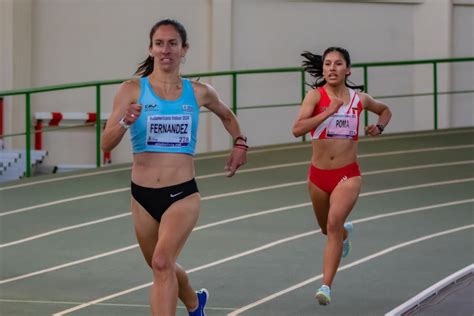 Atletismo Uruguay Obtuvo Cinco Medallas En El Sudamericano Indoor De