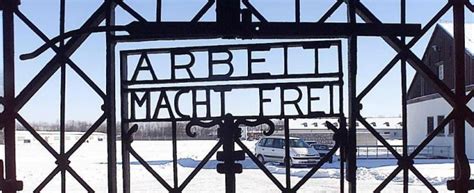 Norvegia Ritrovato A Bergen Il Cancello Del Lager Nazista Di Dachau