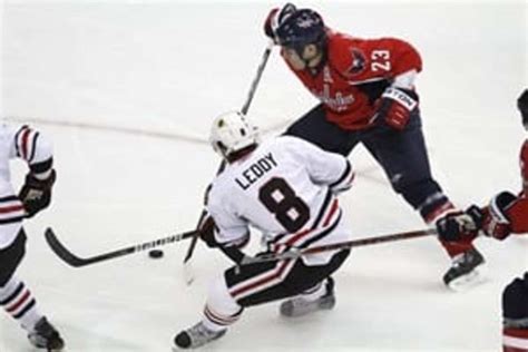 Capitals Win Streak At Eight Games After 4 3 Overtime Victory Over Blackhawks The Hockey News