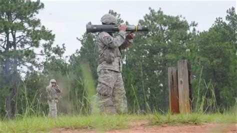 Firing A Bazooka Bazooka Training Us Army Youtube