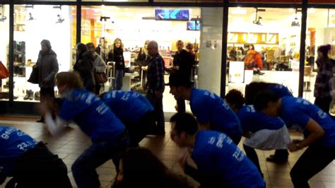 Flashmob am Tag des Hörens in Hamburg YouTube