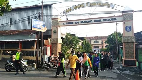 Peringatan Hari Olahraga Nasional Tahun Sma Negeri Surakarta