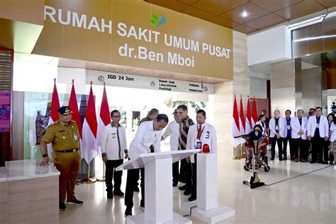 FOTO Resmikan RSUP Dr Ben Mboi Kupang Presiden Rumah Sakit