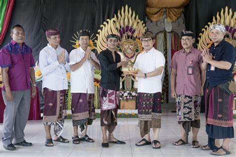 Pemprov Dukung Pelestarian Adat Seni Dan Budaya Sekda Adi Arnawa