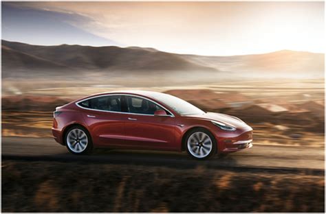 43 3万元起售特斯拉model 3长续航后轮驱动版登陆中国大陆市场 头条推荐汽车 新民网