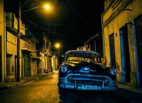 Oldtimer In Cuba Redactionele Stock Afbeelding Image Of Stedelijk