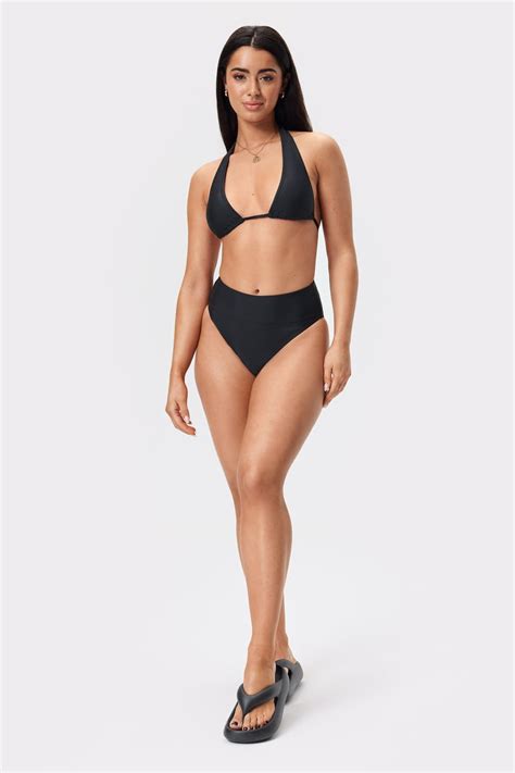 High Waist Bikini Bottom Black I Flatterende Pasvorm I STRONGER