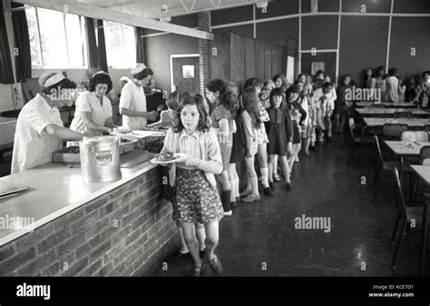 S Photo Historique Montrant Des Jeunes Filles De L Cole Primaire