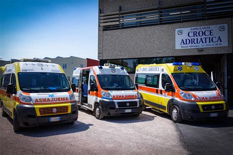 TRASPORTI CON AMBULANZA Croce Adriatica Pubblica Assistenza Misano