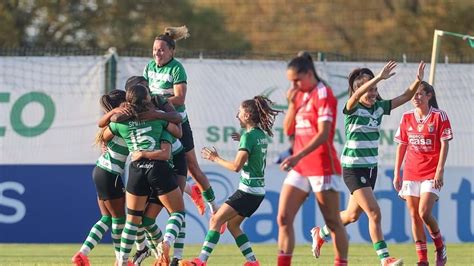 Sporting Benfica H Leoas Na Luta Pelo T Tulo Futebol Feminino