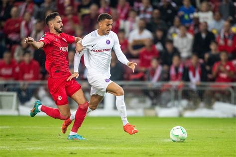 Der UEFA Super Donnerstag Mit Hapoel Beer Sheva Gegen Austria Wien